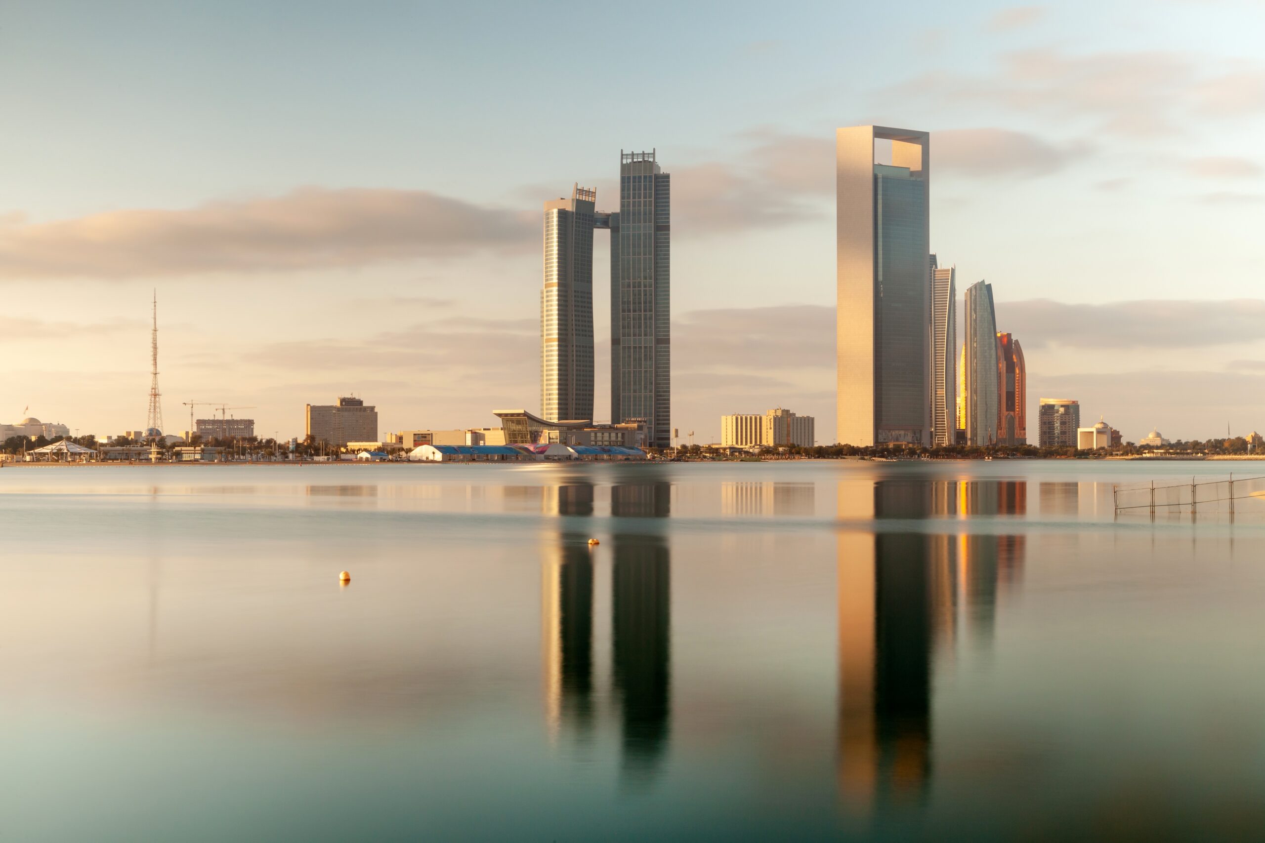 5 Compelling Reasons to Invest in Real Estate in Abu Dhabi