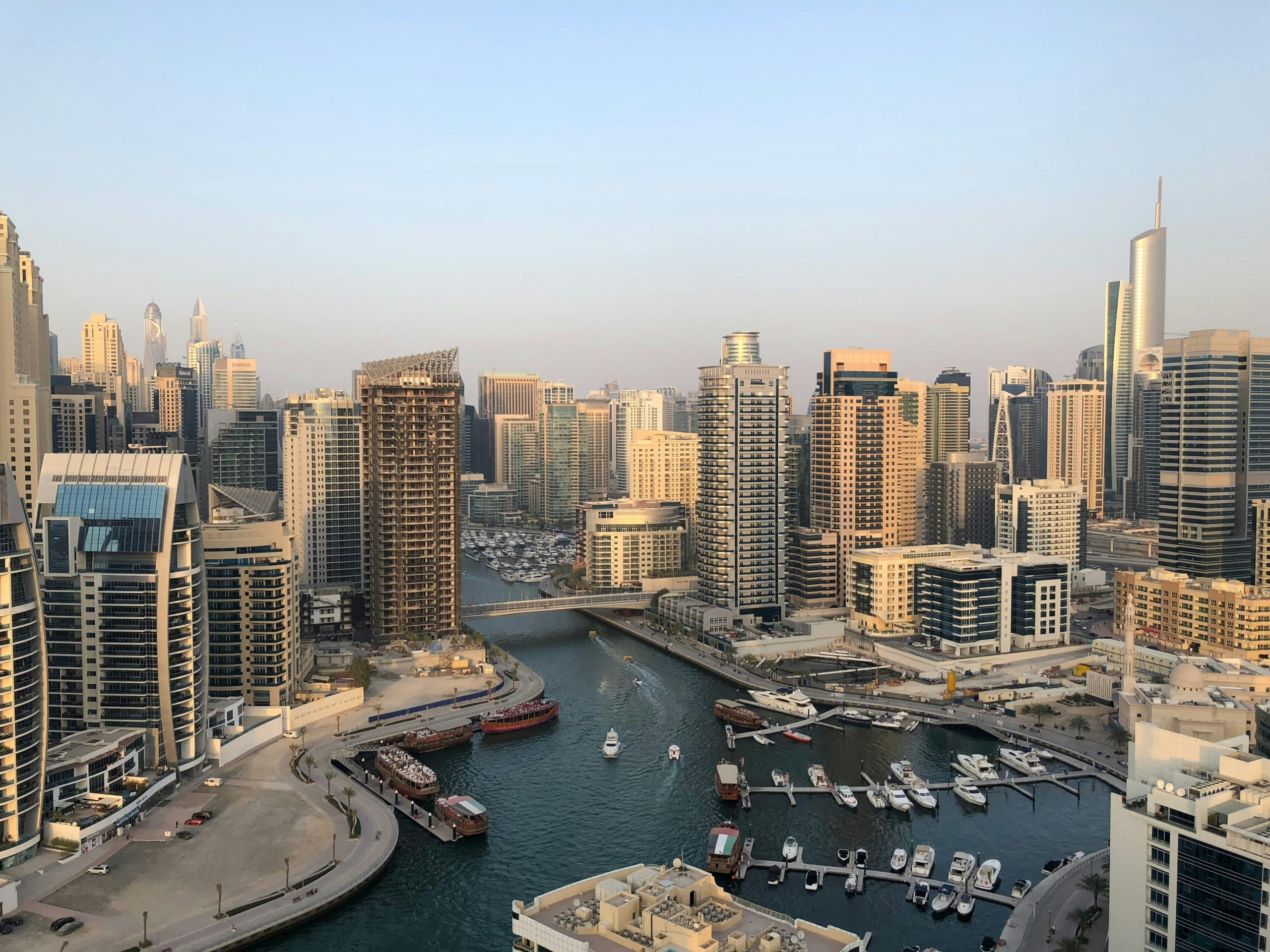 Dubai Marina Living Guide: Ultimate Waterfront Luxury
